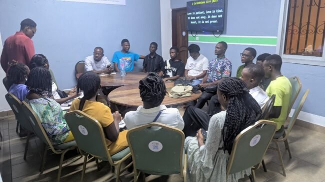 WhatsApp Image 2025-10-29 at 21.30.42 (2)